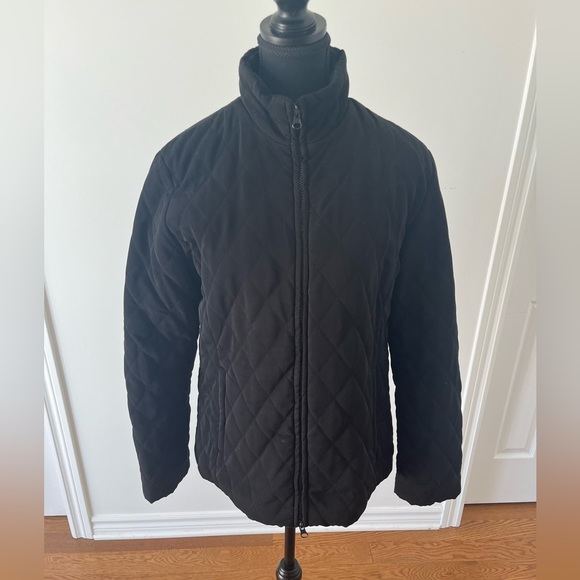 IZOD Women's Quilted Black Fleece Lined Full Zip Coat - Picture 3 of 7